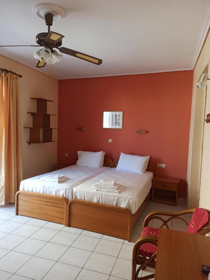 Thiseas Studios Rethymno Esterno foto